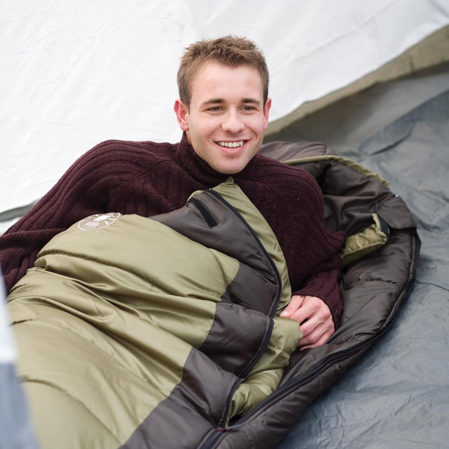 Coleman North Rim Sleeping Bag: 0°F, Big & Tall, Mummy Design, No-Snag Zipper, Adjustable Hood for Warmth & Ventilation, Large, Ideal for Cold-Weather Camping.